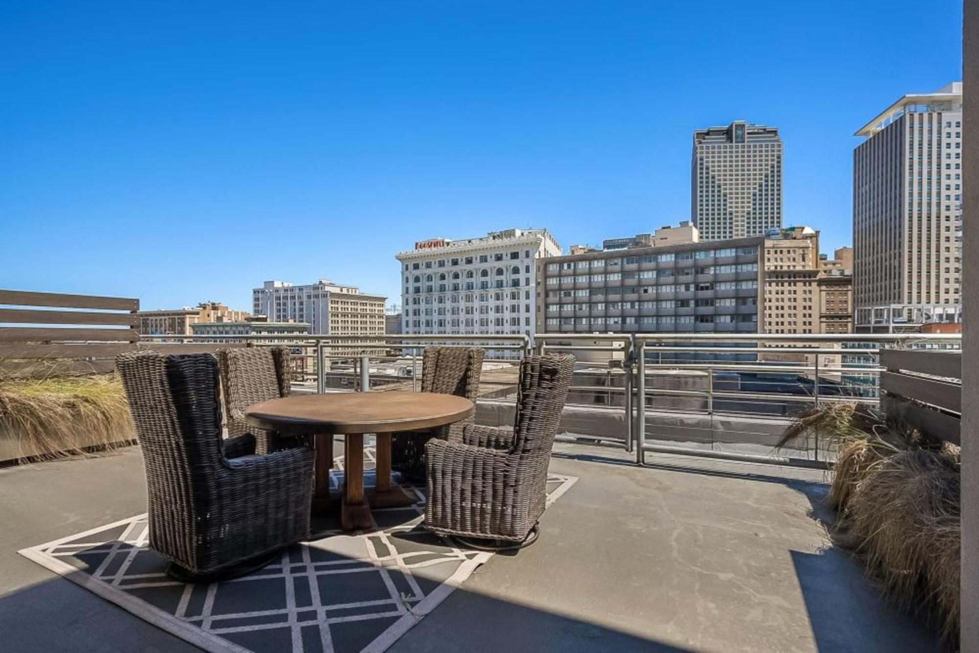2Br Spacious Condos Downtown Νέα Ορλεάνη Εξωτερικό φωτογραφία