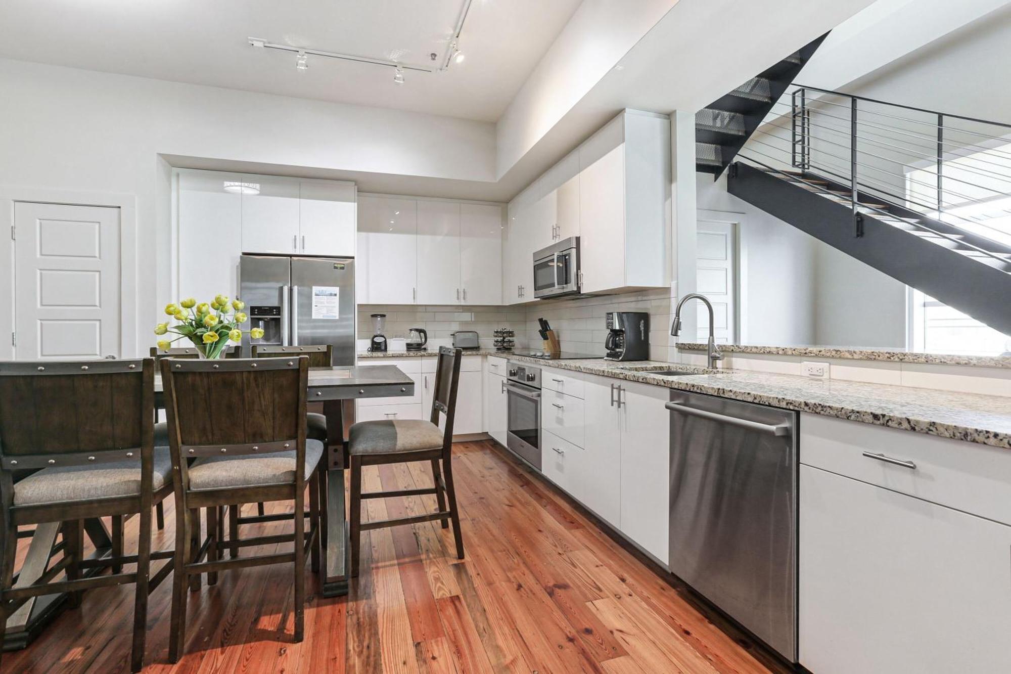 2Br Spacious Condos Downtown Νέα Ορλεάνη Εξωτερικό φωτογραφία